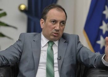 VRHUNAC PONIŽENJA Crnadak: Nakon 13 mjeseci mrcvarenja, neće da kažu kako su se dogovorili