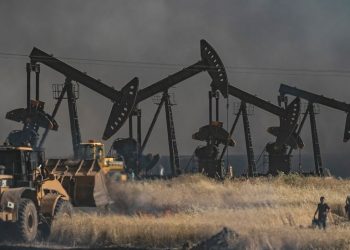 GRAĐANSKI RAT U SIRIJI I NAFTA:  Ko zarađuje od crnog zlata