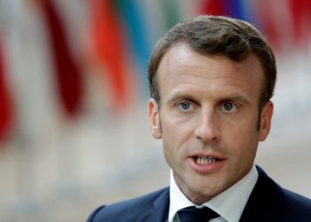 MACRON STAO NA MEJDAN ERODGANU Macron: Žao mi je što to moram reći, ali tu za stolom nemamo istu definiciju terorizma
