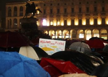 SARDINE I ‘BELLA CIAO’: Salvinijev ‘najopasniji neprijatelj’ preplavio ulice širom Italije