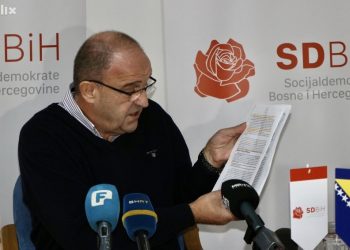 REKET JE LAGUMDŽIJIN POLITIČKI PATENT Bijedić: Tužilac koji me reketirao vodi istragu protiv mene