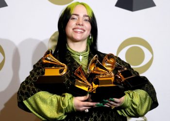TRIJUMF TINEJDŽERICE: Billie Eilish osvojila četiri glavna Grammyja