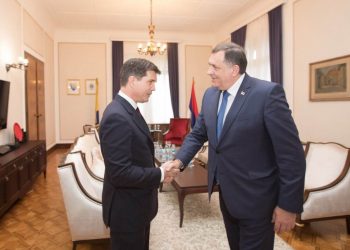 STRANCE U LANCE, A BOŠNJAKE PONOVO U RAKE! Dodik: Američki ambasador mi je prijetio, ne mogu da vjerujem da se upuštaju u tako nešto !?