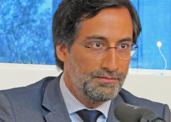 OVO JE VRIJEME ZA SPOSOBNE POLITIČARE Görlach: Kucnuo je čas za politiku, na potezu su sposobni lideri