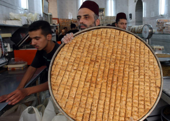 RAMAZAN U VRIJEME PANDEMIJE KORONE Osman: Post bez skupnih iftara, a bajram će biti prigušen, bez slavlja