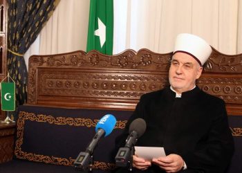 I PLANETA ZEMLJA SE ODMARA OD NAS Kavazović: Usprkos svemu, ramazan i u ovakvim okolnostima u kakvim ga dočekujemo donosi obilje Božijeg blagoslova i milosti