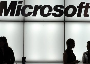 DOLAZI DOBA “TEHNO NEWS” Microsoft će novinare zamijeniti robotima