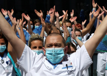 ČOVJEČANSTVO NIJE SAMO RESURS: Koronavirus nam je pokazao zašto trebamo demokratizaciju