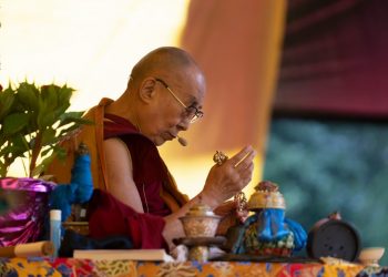 (VIDEO) PROČIŠĆAVANJE MISLI: Poslušajmo pozitivne poruke Dalai Lame