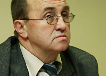 SVE NAŠE ZABLUDE O DRŽAVI Kešetović: Suspenzija države i demokratije je najgora stvar koja nam se mogla desiti