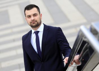 MANJINA TREĆEG REDA Hodžić: Sramim se jer su mjerilo uspjeha veze i novac