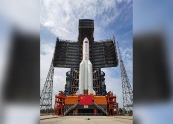 KINEZI LETE U NEBO: Kina nastavlja razvoj rakete Long March-5