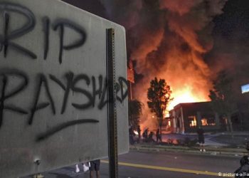 “GRAMLJAVINA STADA” Američki policajci na Divljem zapadu