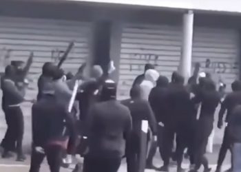 (VIDEO) REZULTAT LAKSIZMA: Francuska – Oružani ulični sukob Čečena i Arapa
