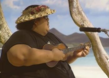MUZIČAR SA HAVAJA: Brat Iz ili priča o nježnom divu