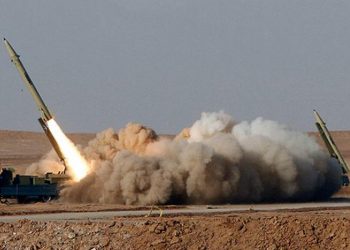 RAT JE SASVIM IZVJESTAN: Videozapis pokazuje kako Iran ispaljuje raketu i zauzima maketu američkog nosača aviona
