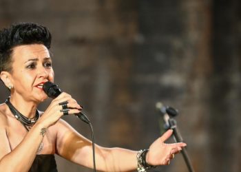 “FOR HIM AND HER” Jergović: Amira Medunjanin i rađanje tradicije iz individualnih talenata