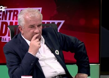 PLAČ PRAVOSLAVKE U POEMI O SREBRENICI Latić: Ko Bosnu mrzi, taj je i gubi, ona ostaje onom ko je ljubi