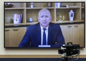 LJESTVICU NAJBOGATIJIH PREDVODE TEHNOLOŠKI DIVOVI: Jeff Bezos prva osoba ‘teška’ preko 200 milijardi dolara