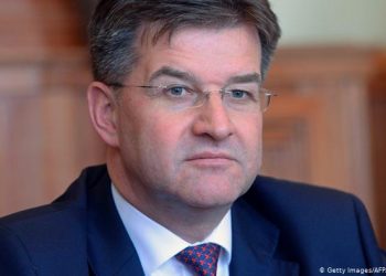 KO JE GORI – NJIHOV LAJČAK ILI NAŠ DODIK? Postoji li novi lijek za stare probleme Srbije i Kosova?
