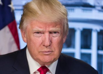 VLASULJA PUNA ULJA Trump: Ne znam za vas, ali moja kosa mora biti savršena