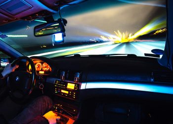 AUTONOMNA VOZILA:  U budućnosti će se vožnja automobila smatrati znakom neodgovornosti