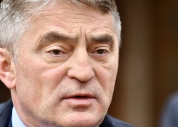 OSUDA GNUSNOG ZLOČINA Komšić: Kao pripadnik Armije stidim se onih koji su počinili zločin u Grabovici