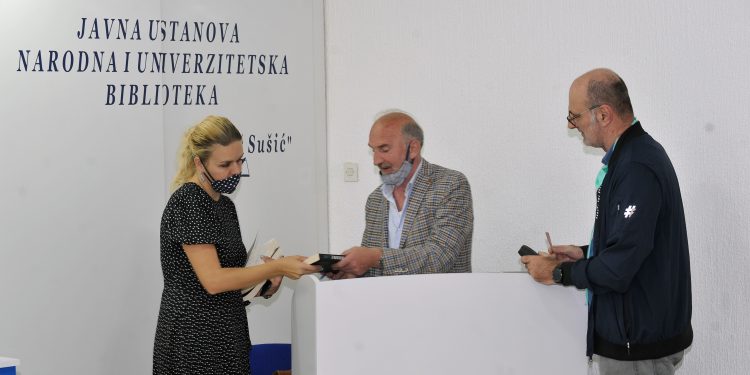 (FOTO+VIDEO) BOGUMILU JE BOSNA SVE! Latić: To što je vrijedilo u politici Alije Izetbegovića bio je njegov bosanski nacionalizam