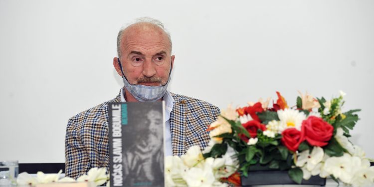(FOTO+VIDEO) BOGUMILU JE BOSNA SVE! Latić: To što je vrijedilo u politici Alije Izetbegovića bio je njegov bosanski nacionalizam