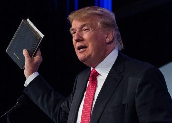 KRŠAĆNSKA DESNICA BLISKA TRUMPU U EVROPI FINANSIRA ULTRA-KONZERVATIVNE CILJEVE: “Milioni dolara za borbu protiv afirmacije ljudskih prava”