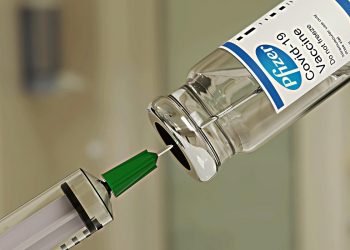 NAKON IZVJEŠTAJA O EFIKASNOSTI VAKCINE COVID 19:  Generalni direktor Albert Bourla rasprodao je 60 posto svojih akcija u proizvođaču lijekova Pfizer onog dana kada je cijena akcija dostigla vrhunac