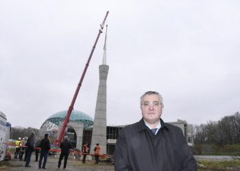 DOVRŠEN MINARET SISAČKE DŽAMIJE Hasanović: Ponosimo se našom multikulturalnošću