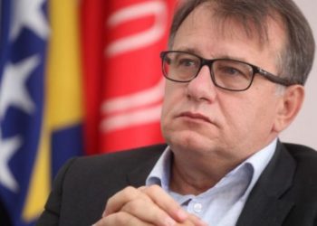 NIKŠIĆ SE IZVINIO SREBRENIČANIMA Nikšić: Stid me je zbog toga što je radio neko ko je tada vodio našu općinsku organizaciju