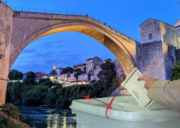 MOSTAR (P)OSTAJE STONI GRAD HRVATA: Čović se opet provukao, nije dobio očekivani šamar kao Dodik u Banjoj Luci i Izetbegović u Sarajevu!