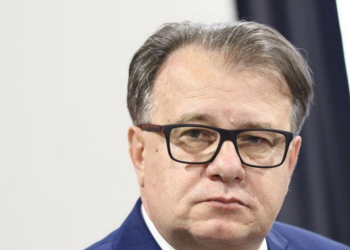NIKIŠIĆ MORA SPROVSETI PERESTROJKU PARTIJE: SDP je pun režimskih krtica, uljeza, krpelja…