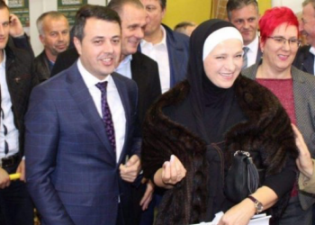 KAD SDA „POSPREMA“ TU MILOSTI NEMA: Novi načelnik Ganić čisti sve odreda, prvi pod „metlom“ našli se novinari