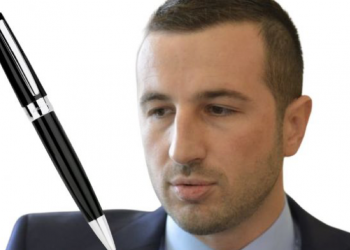 KOJA PARANOJA?! Efendiću se pričinilo da vjećnici glasaju specijalnom  ‘olovka sa kamerom’