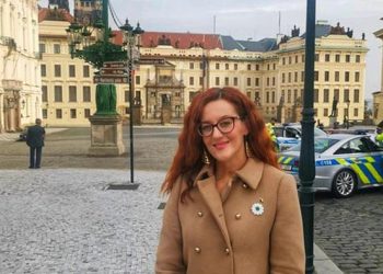 PRVA JE GORJELA NA LOMAČI BOTOVA Mlinarević: Bosna će jednog dana biti normalna i sretna zemlja za svu našu djecu