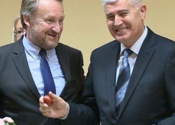 MALE TAJNE VELIKIH MAJSTORA KUHINJE Izetbegović: Hoće da me udalje od Dragana, pa da mu se onda oni ponude…