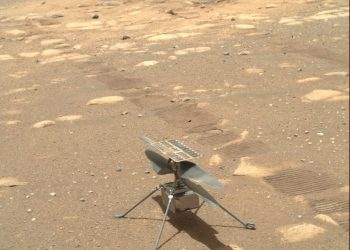 NASA odgodila prvi let mini helikopterom na Marsu