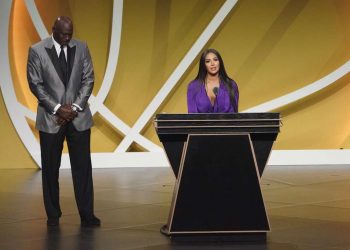 KOBE BRYANT PRIMLJEN U KUĆU SLAVNIH Bryant:  Znam da se sada smiješ na nebu…