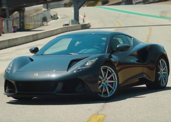 PRODAJA NAREDNE GODINE:  Jensen Button isprobao novu Lotus Emiru