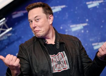 VELIKI PLUS:  Elon Musk najavio da bi njegova satelitska širokopojasna mreža mogla biti dostupna u oktobru
