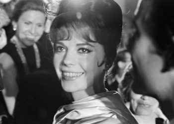 NATALIE WOOD JE KAO TINEJDŽERKU SEKSUALNO NAPASTVOVAO KIRK DOUGLAS: O najmračnijoj priči Hollywooda njena sestra piše u najnovijim memoarima