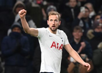 “BOXING DAY” DONIO 28 GOLOVA:  Harry Kane dostigao Robbiea Fowlera