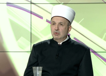  BOSNA NIJE VJERSKI PROBLEM Grabus: Moramo naći način kako i na koji način govoriti o vjerskim suštinskim slobodama