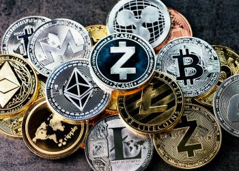 RAZMIŠLJAJU O KRIPTO DOLARU:  Kripto tržište pati od velike rasprodaje jer Savezne rezerve planiraju okončati tržišne poticaje