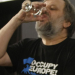 EKSPLOZIJA TJESKOBE Žižek: Zdrava hrana je glupa moda, treba pušiti, jesti čokoladu i mnogo piti