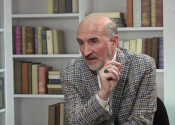 VIDEO PODCAST „SARAJEVSKI ARMAGEDON“ (III) Latić: Nisam još smogao snage otići u Srebrenicu, a ne komentiram tamošnju politiku da se ne bi ogriješio o mrtve!