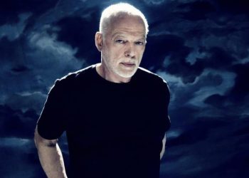 DAVID GILMOUR SE OBRATIO RUSKIM VOJNICIMA: „Prestanite ubijati svoju braću!“